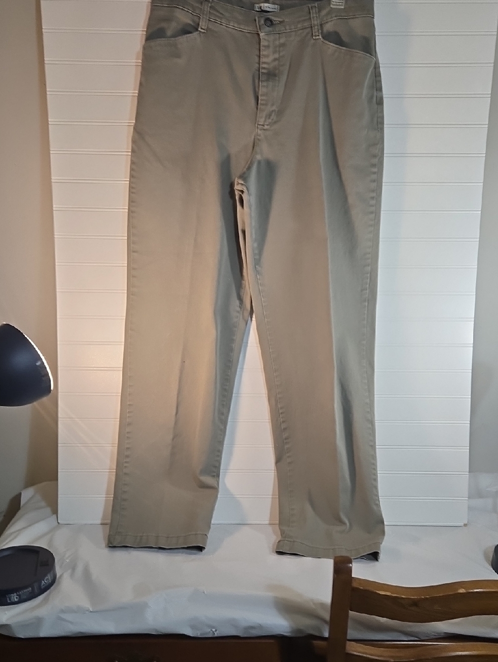 Lee WomensKhaki Straight Chinos in Light Tan
